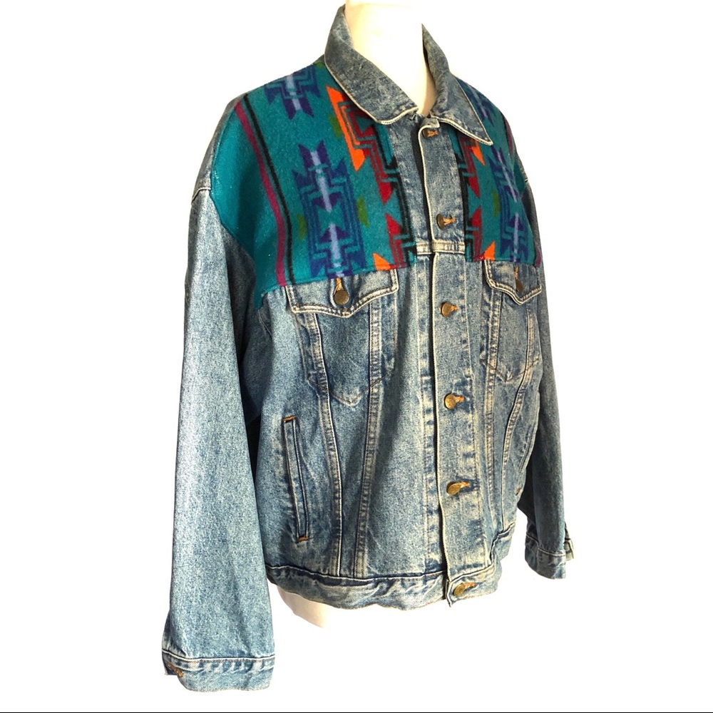 Incredible vintage 90’s Southwestern Jean Jacket